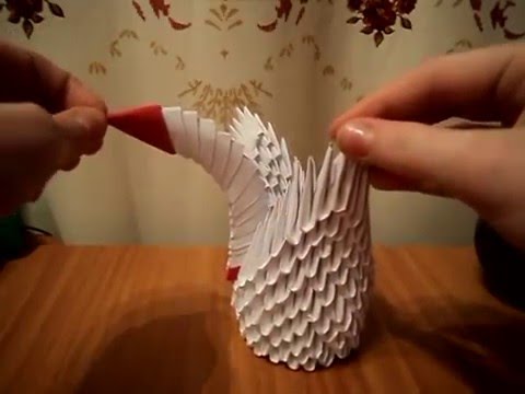 折り紙の白鳥を作る方法は？